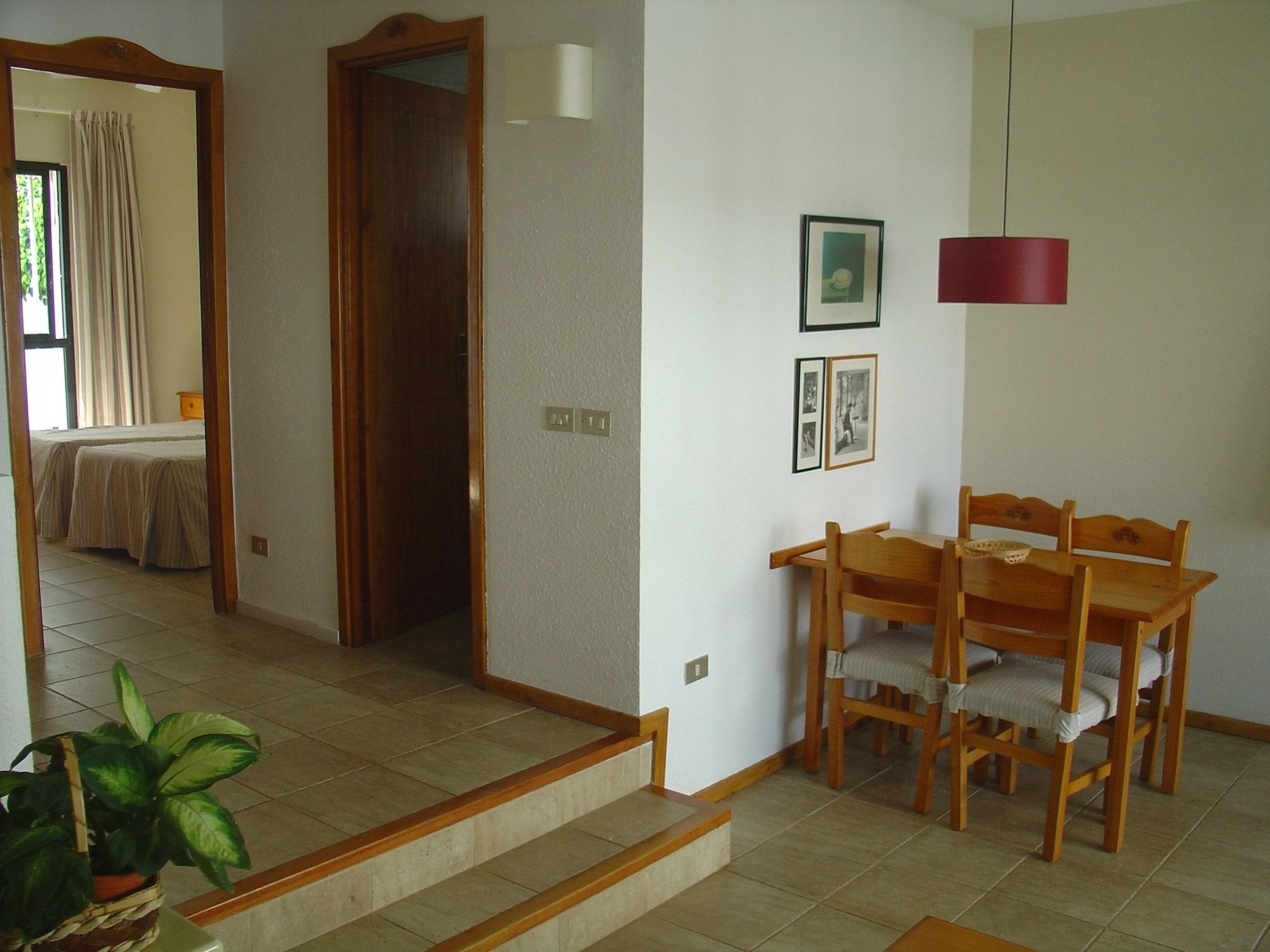 Apartamentos Hg Cristian Sur Лос Кристианос Екстериор снимка