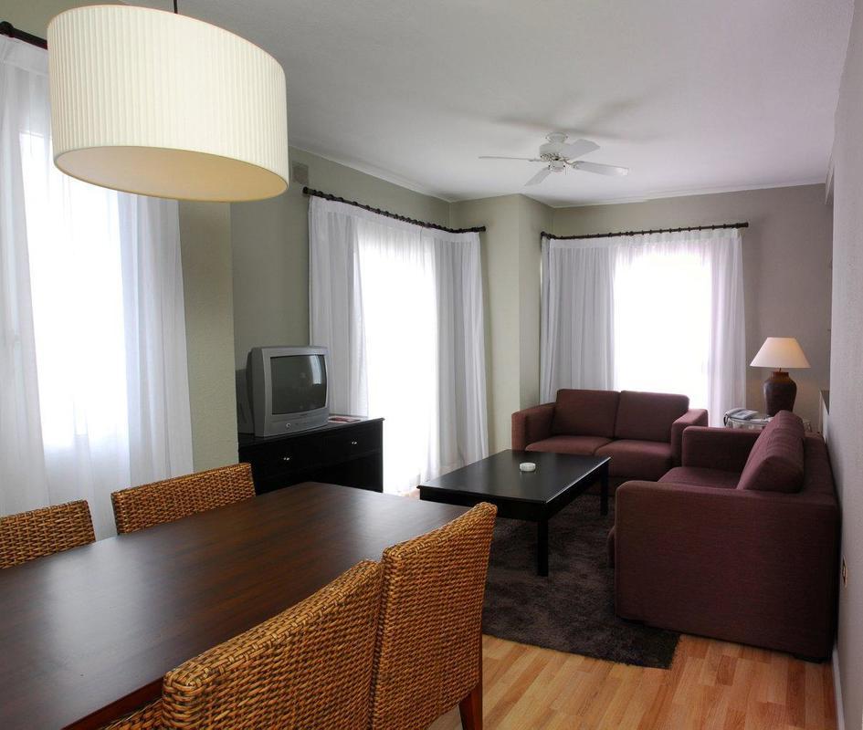 Apartamentos Hg Cristian Sur Лос Кристианос Екстериор снимка