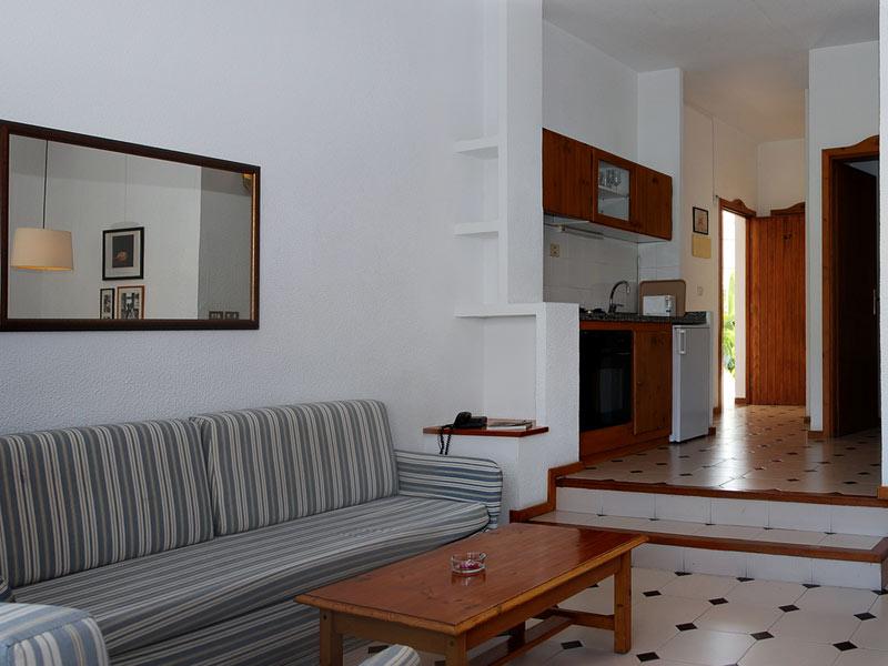 Apartamentos Hg Cristian Sur Лос Кристианос Екстериор снимка